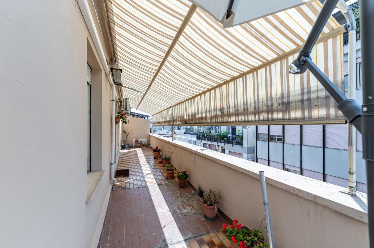 Central Station Terrace Apartment Near The Sea Pescara Exterior photo