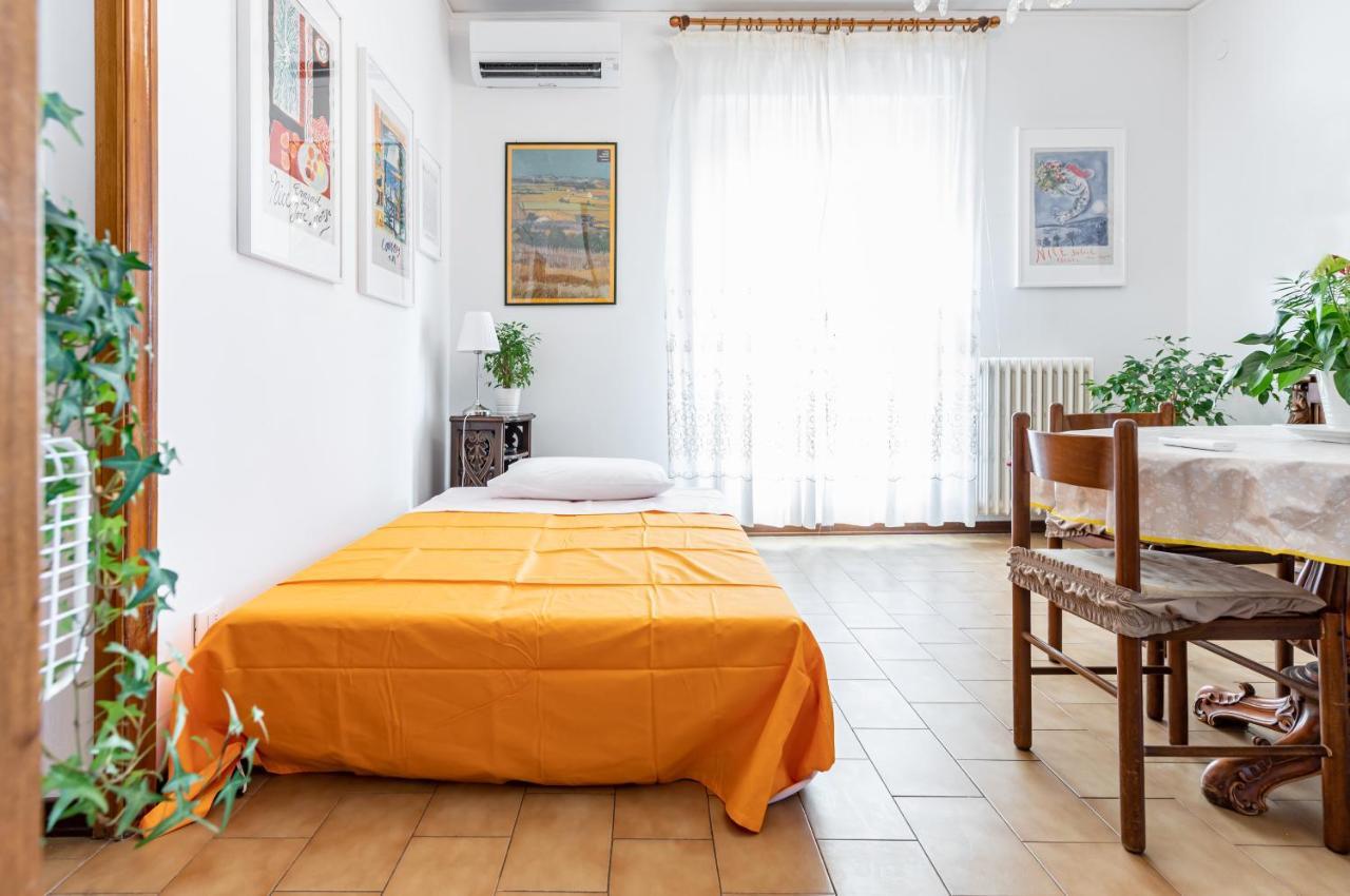Central Station Terrace Apartment Near The Sea Pescara Exterior photo